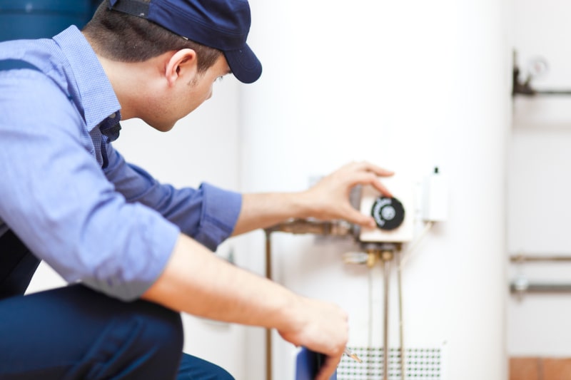 Can I Repair My Own Water Heater in Mansfield, TX?